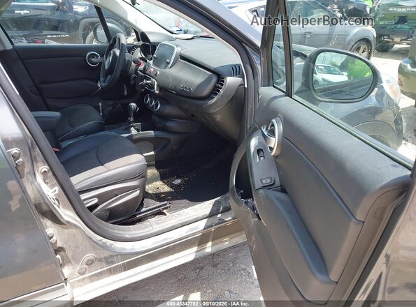 ZFBCFXCB0JP665168 2018 FIAT 500X Gray Vista interior delantera
