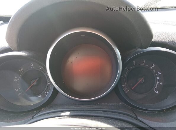 ZFBCFXCB2JP717321 2018 FIAT 500X Gray Widok tylnych siedzeń