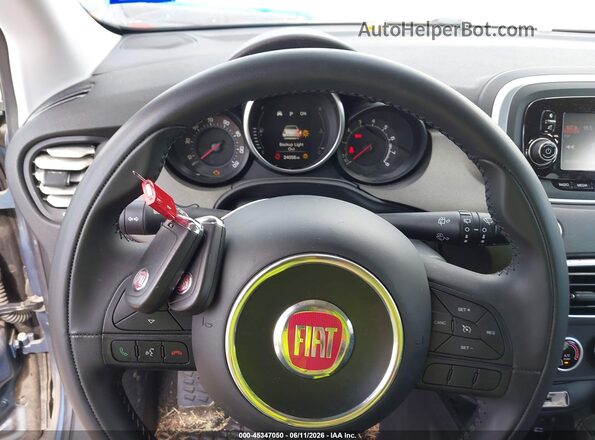 ZFBCFXCB4HP607378 2017 FIAT 500X Blue Widok deski rozdzielczej