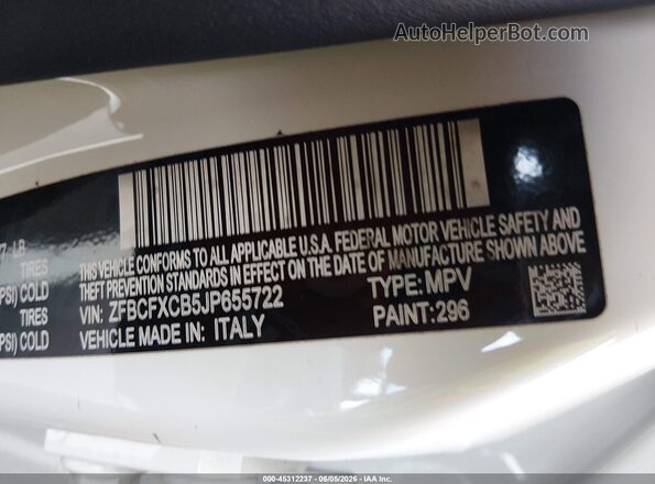 ZFBCFXCB5JP655722 2018 FIAT 500X White Widok komory silnika