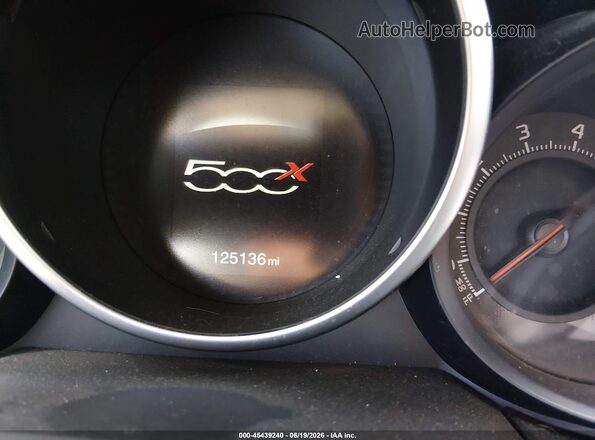 ZFBCFXCB7HP613241 2017 FIAT 500X White უკანა სავარძლების ხედი