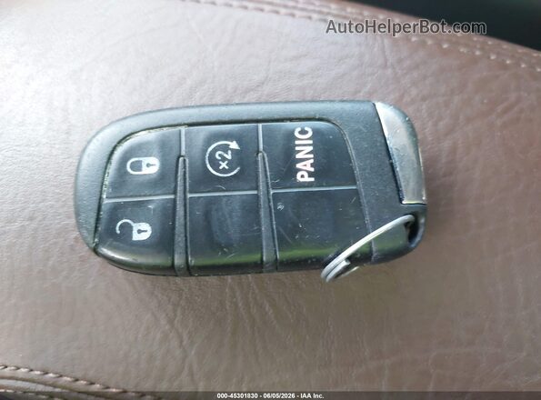 ZFBCFXCB9HP587192 2017 FIAT 500X Red Dashboard view