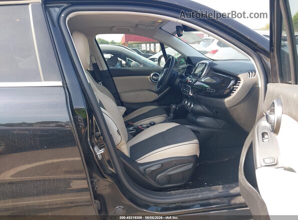 ZFBCFXDBXHP589273 2017 FIAT 500X Black Սալոնի դիմացի տեսք