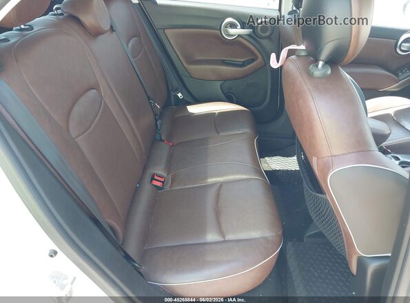ZFBCFYDT2GP379473 2016 FIAT 500X Cream Widok naklejki z numerem VIN