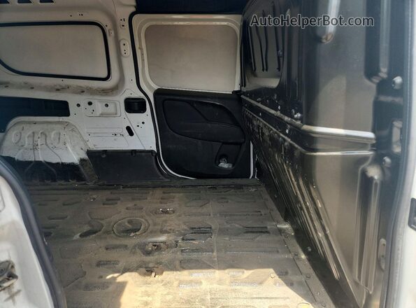 ZFBERFAB5J6J50573 2018 RAM PROMASTER White Rear seats view
