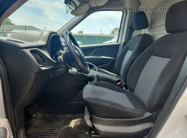 ZFBERFAB5J6J50573 2018 RAM PROMASTER White Front interior view