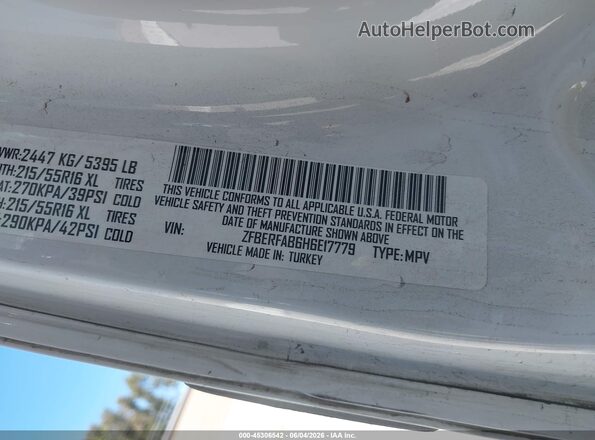 ZFBERFAB6H6E17779 2017 RAM PROMASTER CITY White Vista del compartimento del motor