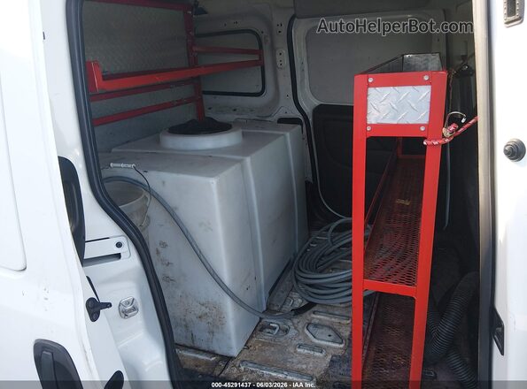 ZFBERFAB6J6L24196 2018 RAM PROMASTER CITY White Widok naklejki z numerem VIN