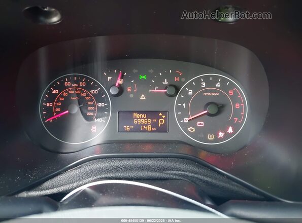 ZFBHRFAB7L6P83656 2020 RAM PROMASTER CITY White Widok tylnych siedzeń
