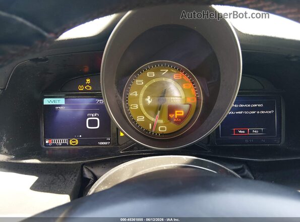 ZFF79ALA3K0238413 2019 FERRARI 488 Красный Вид задних сидений