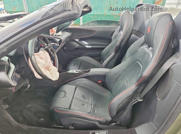 ZFF96NMA8R0307078 2024 FERRARI SF90 STRADALE Green 