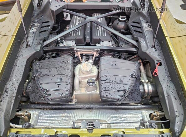 ZHWUB6ZF9PLA24595 2023 LAMBORGHINI HURACAN Зеленый Вид задней части салона