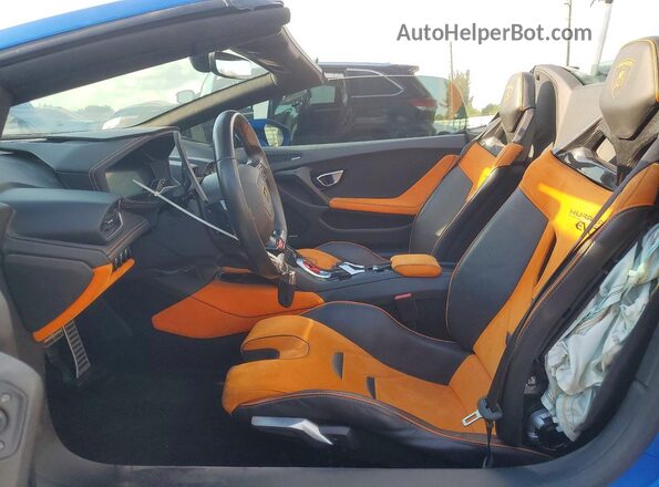 ZHWUT4ZF5PLA22375 2023 LAMBORGHINI HURACAN Синий Вид салона спереди