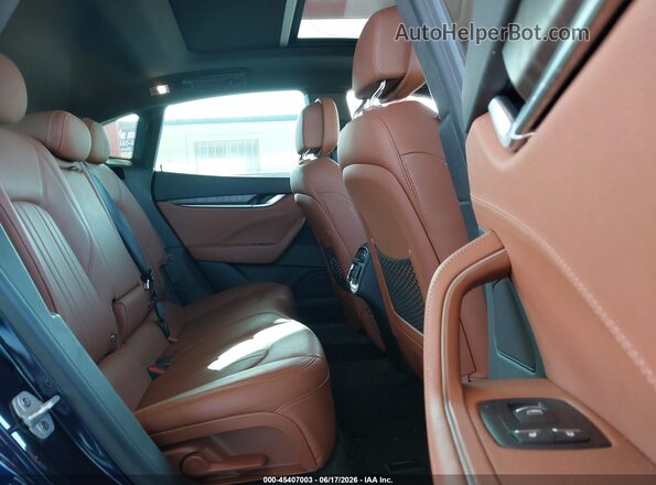 ZN661XUA2KX324126 2019 MASERATI LEVANTE Blue Вид наклейки з VIN-кодом