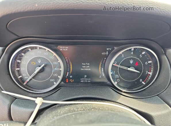 ZN661XUA2PX419762 2023 MASERATI LEVANTE White ხელსაწყოთა პანელის ხედი