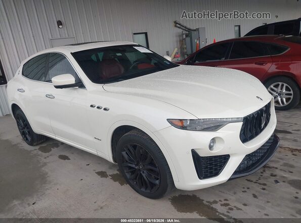 ZN661XUS4KX337369 2019 MASERATI LEVANTE White Widok wnętrza z tyłu