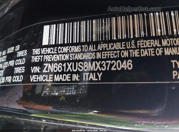 ZN661XUS8MX372046 2021 MASERATI LEVANTE Black ძრავის განყოფილების ხედი