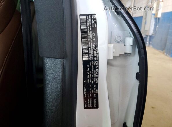 ZN682AVA3P7434109 2023 MASERATI GRECALE White 