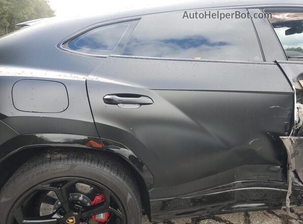 ZPBUA1ZL6NLA21032 2022 LAMBORGHINI URUS Черный Вид задних сидений