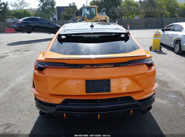 ZPBUC3ZL2RLA31844 2024 LAMBORGHINI URUS Orange 