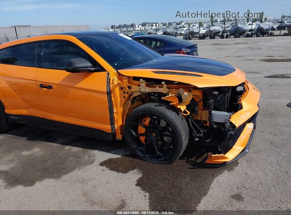 ZPBUC3ZL2RLA31844 2024 LAMBORGHINI URUS Orange 