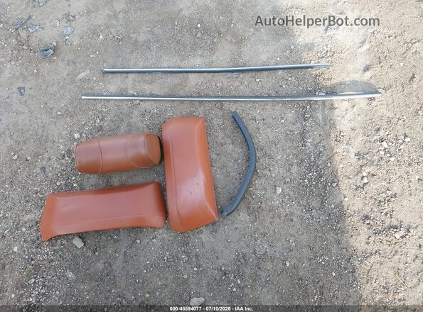 00011401112015334 1972 MERCEDES-BENZ OTHER Maroon Vista del cuadro de instrumentos