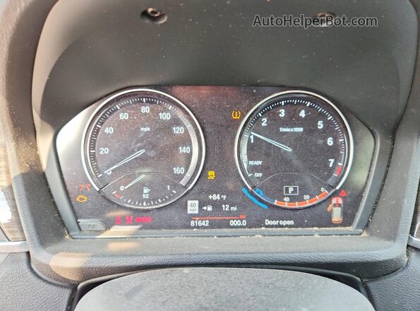 WBXHU7C58K3H45075 2019 BMW X1 Black Widok tylnych siedzeń