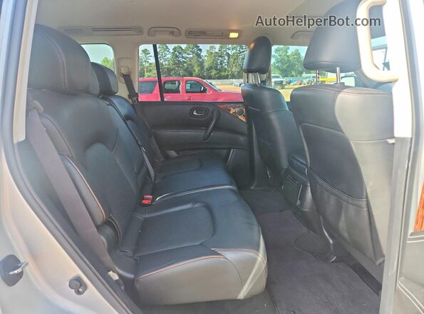 JN8AY2ND0J9056316 2018 NISSAN ARMADA Silver Vista del compartimento del motor