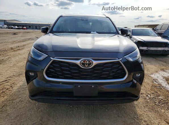 5TDGZRAH2NS539057 2022 TOYOTA HIGHLANDER Черный Вид сзади