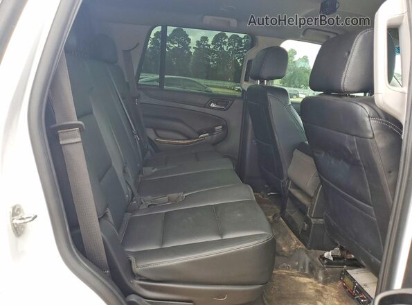 1GNLCDEC1LR148096 2020 CHEVROLET TAHOE White უკანა სალონის ხედი