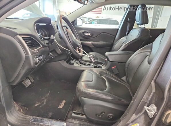 1C4PJMDN1KD207615 2019 JEEP CHEROKEE Серый Вид панели приборов