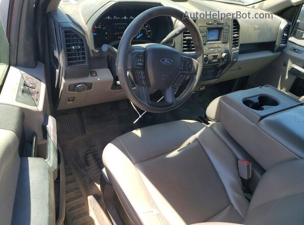 1FTFX1E52JKE45376 2018 FORD F150 White Widok zestawu wskaźników