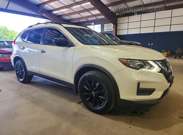 5N1AT2MV4HC817667 2017 NISSAN ROGUE White Դիմացի տեսք