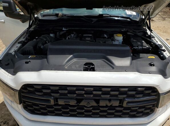 3C6UR5DL0PG616318 2023 RAM 2500 Белый Вид подкапотного пространства