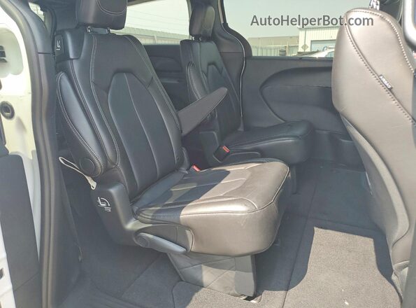 2C4RC1BG2TR212780 2026 CHRYSLER PACIFICA Белый Вид подкапотного пространства