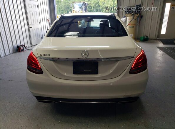 WDDWF4JB1GR141266 2016 MERCEDES-BENZ C-CLASS White Front interior view