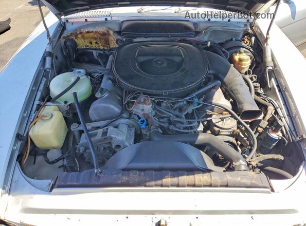 10704412034744 1976 MERCEDES-BENZ SL Silver Widok wnętrza z tyłu