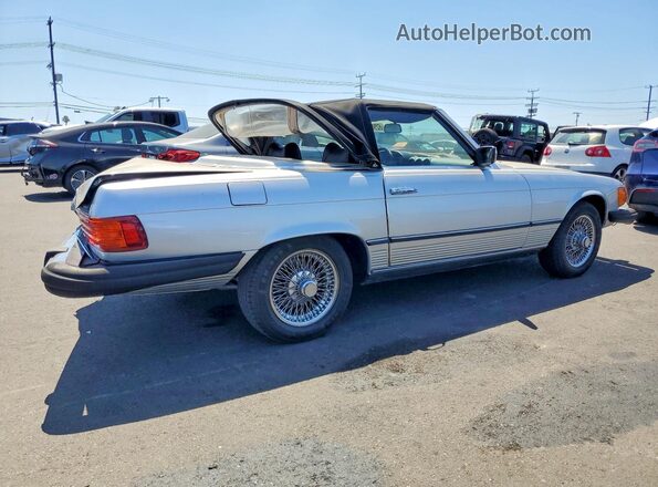10704412034744 1976 MERCEDES-BENZ SL Silver Tył prawy
