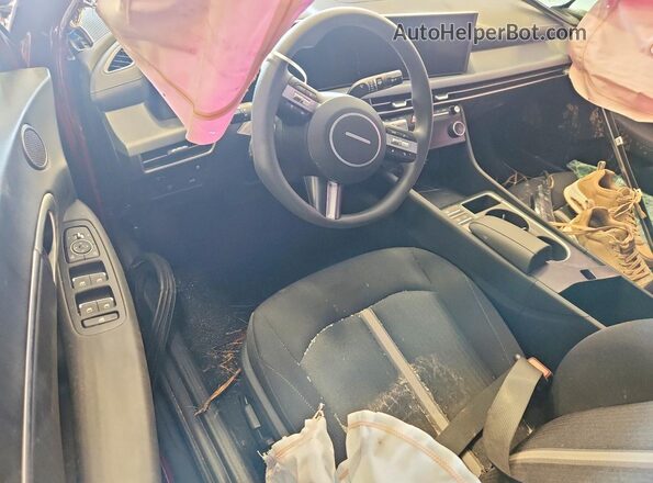 KMHL64JA7SA473915 2025 HYUNDAI SONATA Red Vista del cuadro de instrumentos