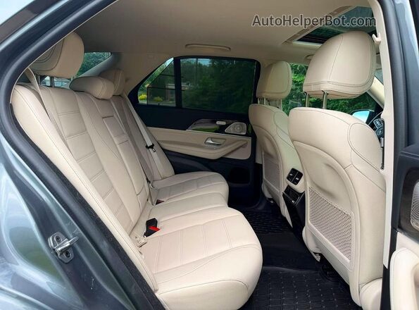 4JGFB5KB5NA692351 2022 MERCEDES-BENZ GLE Black Dashboard view