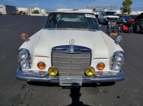 10801912051279 1970 MERCEDES-BENZ 450 Белый Вид спереди
