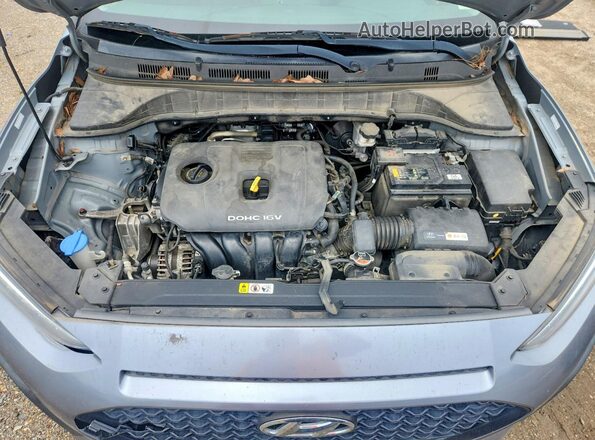 KM8K2CAA0JU143788 2018 HYUNDAI KONA Серебряный Вид подкапотного пространства