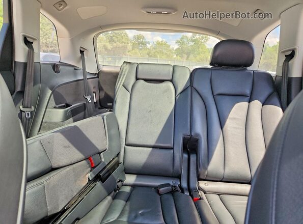 WA1LAAF73KD006417 2019 AUDI Q7 Серый Вид задней части салона