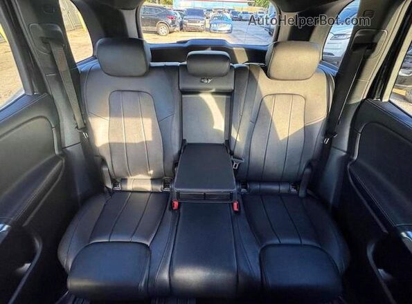W1N4M4GB2LW019423 2020 MERCEDES-BENZ GLB-CLASS Black Widok wnętrza z tyłu