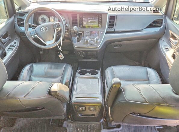 5TDXZ3DC0JS955065 2018 TOYOTA SIENNA Black Widok zestawu wskaźników