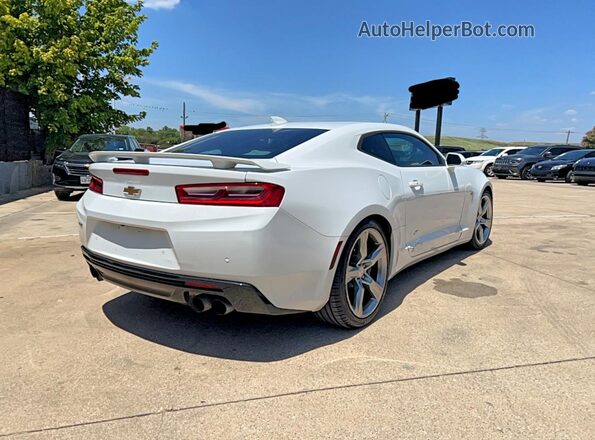 1G1FH1R73J0131328 2018 CHEVROLET CAMARO White წინა ხედი