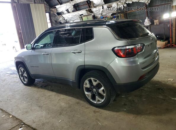3C4NJDCB8JT245480 2018 JEEP COMPASS Silver Tył prawy