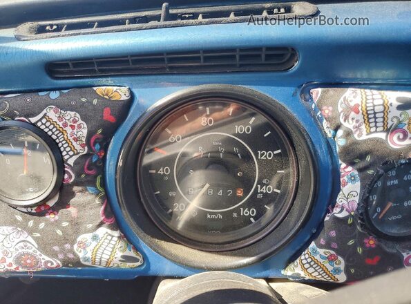 1132618320 1973 VOLKSWAGEN BEETLE Синий Вид щитка приборов