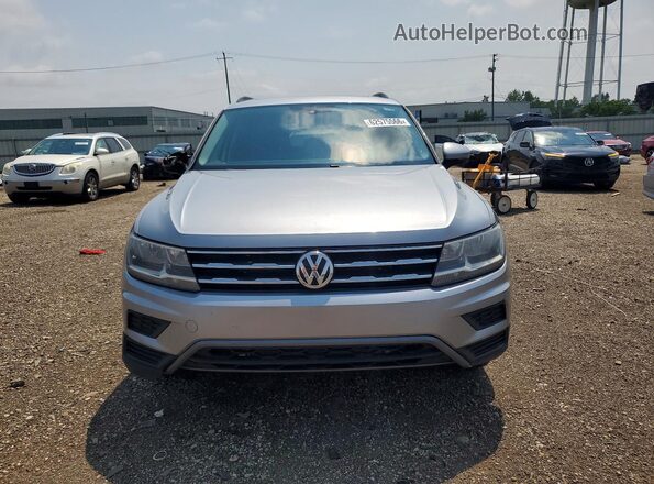 3VV2B7AX8LM015596 2020 VOLKSWAGEN TIGUAN Серебряный Вид сзади