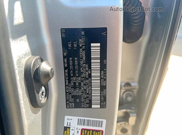 5TDZZRAH3NS107358 2022 TOYOTA HIGHLANDER Silver უკანა სალონის ხედი